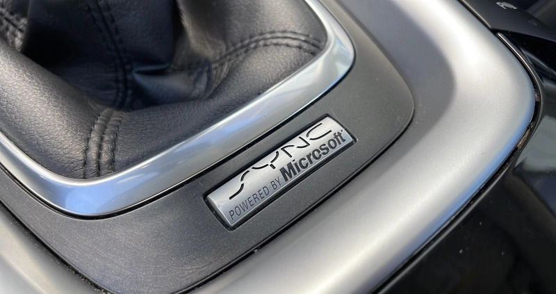 Ford Mondeo cena 59900 przebieg: 110622, rok produkcji 2016 z Strumień małe 596